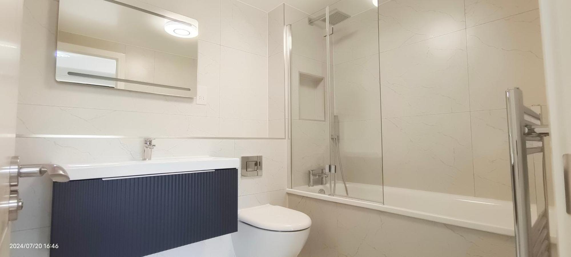 Luxurious And Modern 3b3b In Hammersmith Londres